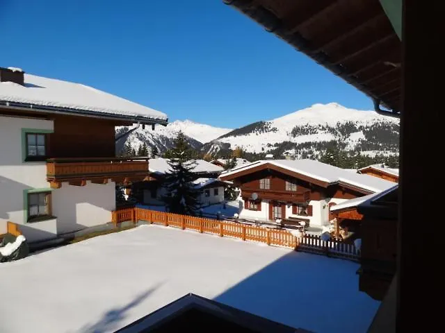 Alpine Royal A 13 Apartman *